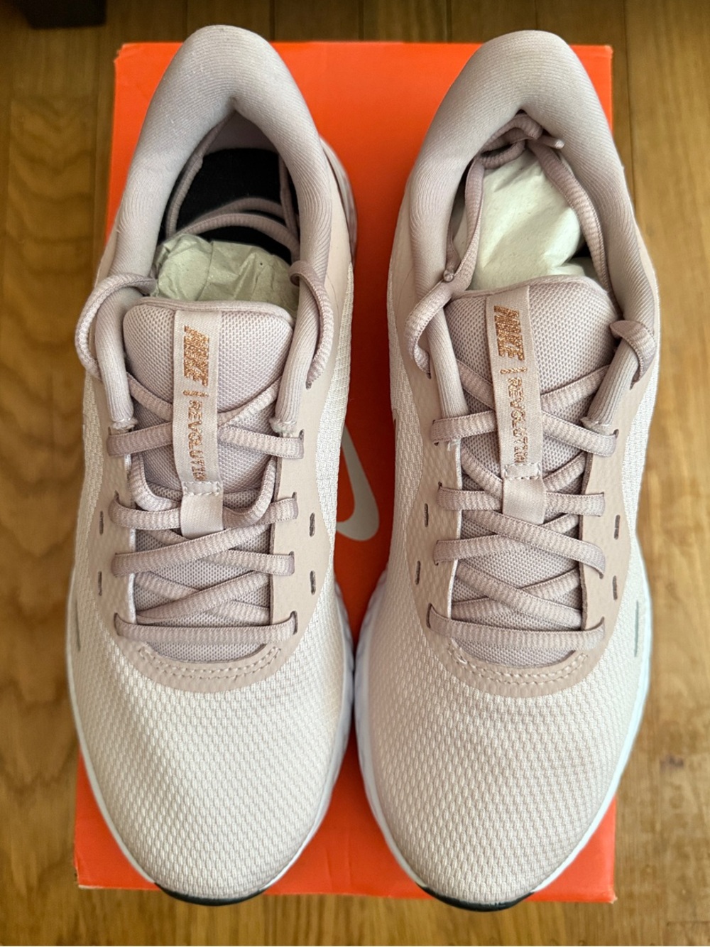 Nike Revolution 5 - Women 9.5 NWB Rose Blush Mesh Running Sneakers